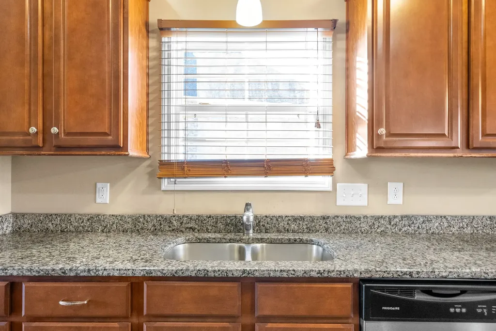 955 Terraceside Circle Clarksville TN 37040