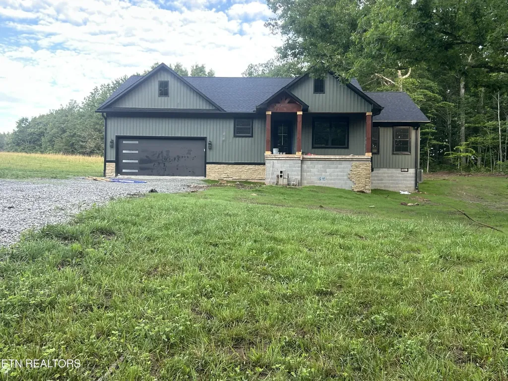 214 Georgee Road Jamestown TN 38556
