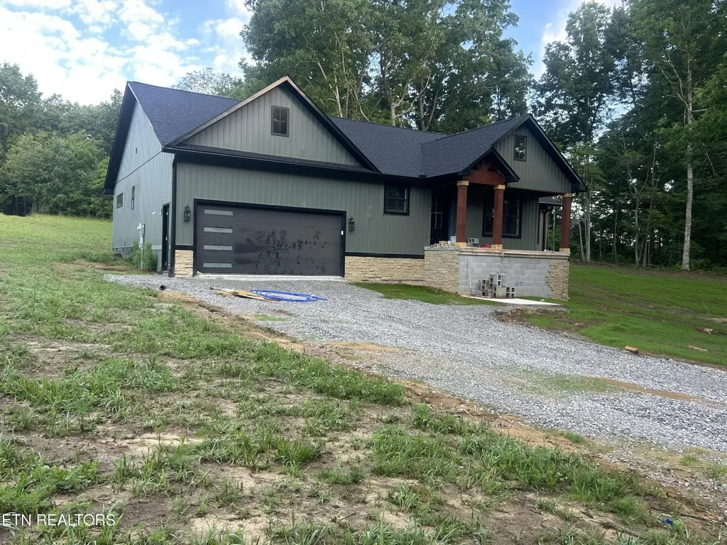 214 Georgee Road Jamestown TN 38556