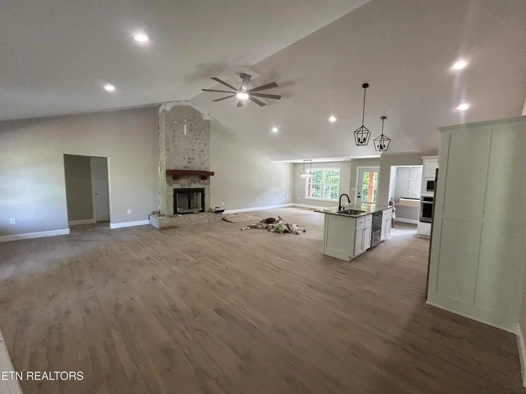 214 Georgee Road Jamestown TN 38556