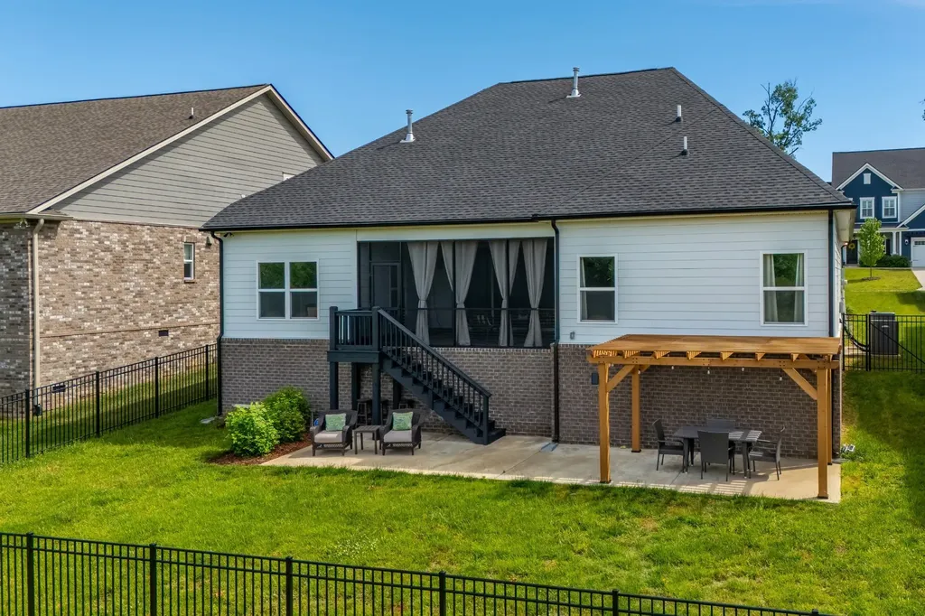 1418 Proprietors Place Murfreesboro TN 37128