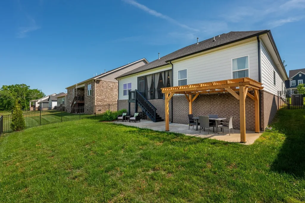 1418 Proprietors Place Murfreesboro TN 37128