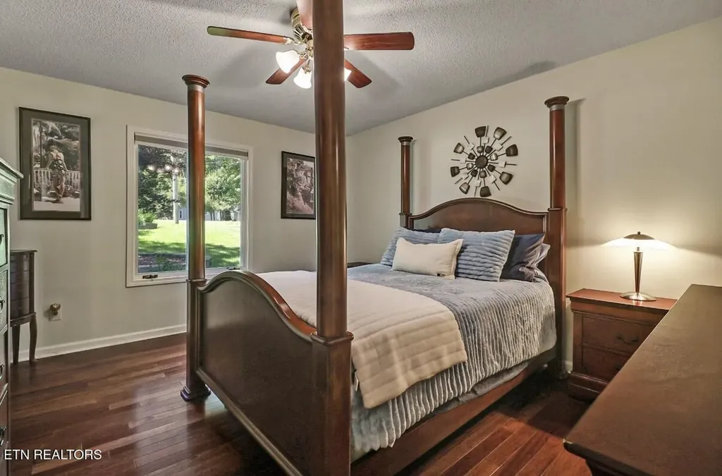 159 Ivy Brook Lane Crossville TN 38558