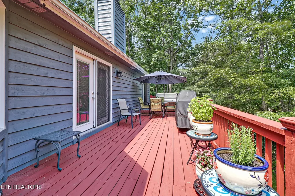 159 Ivy Brook Lane Crossville TN 38558