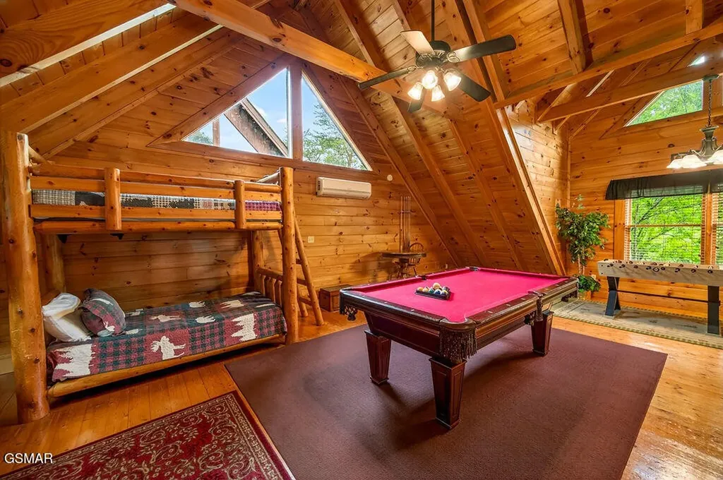 2024 Bear Haven Way Sevierville TN 37876