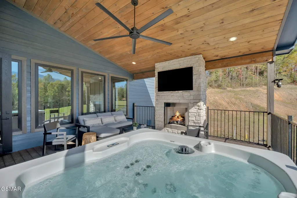 130 Mills Park Road Gatlinburg TN 37738