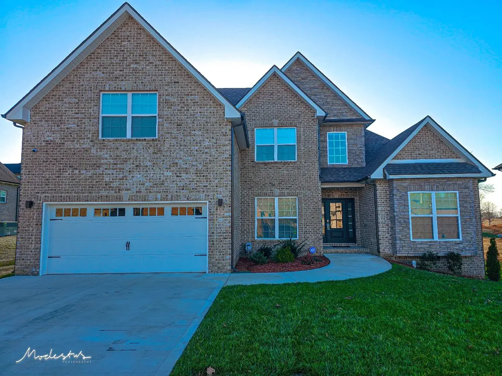 1718 Oak Forest Drive Clarksville TN 37043