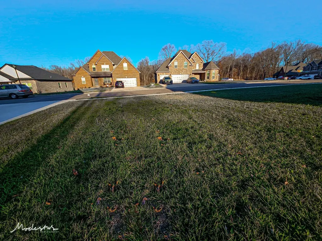 1718 Oak Forest Drive Clarksville TN 37043