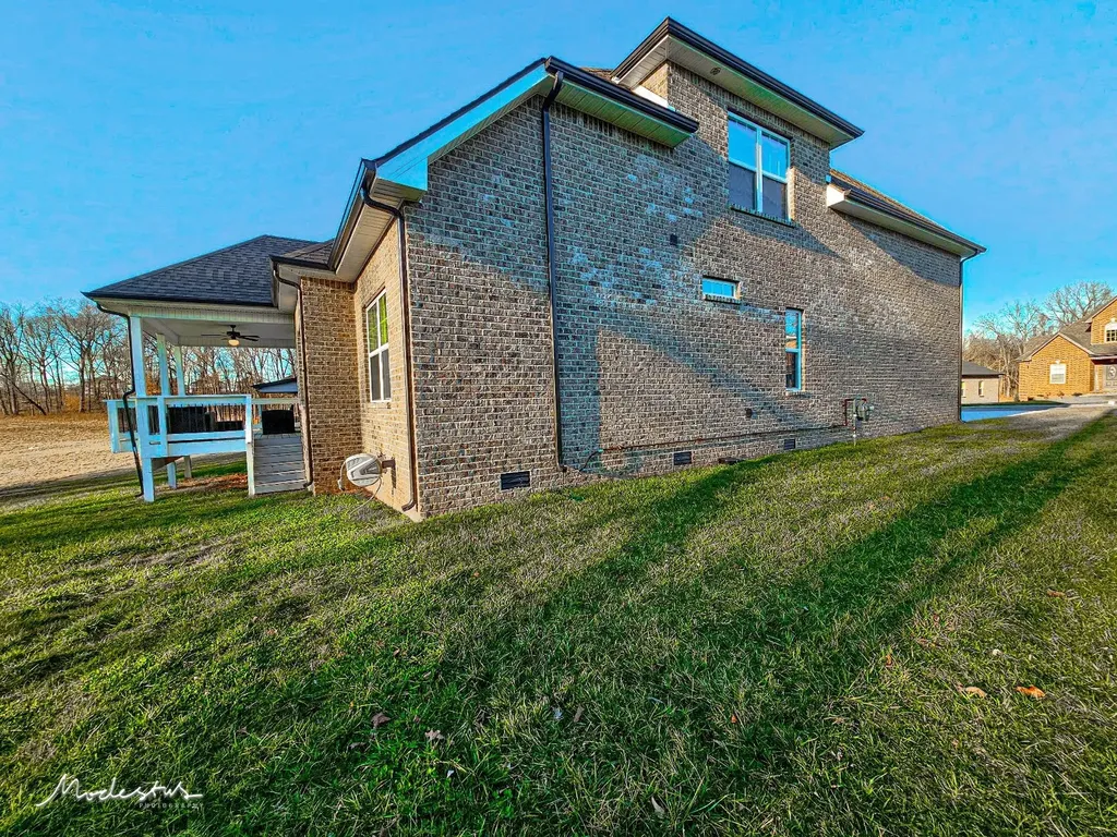 1718 Oak Forest Drive Clarksville TN 37043