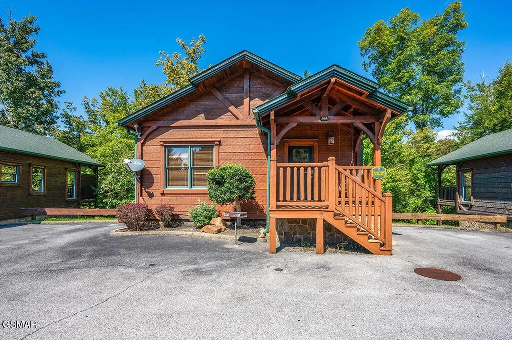 834 Great Smoky Way Gatlinburg TN 37738