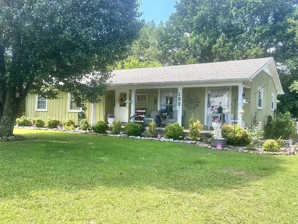 132 Jackson Street Lawrenceburg TN 38464