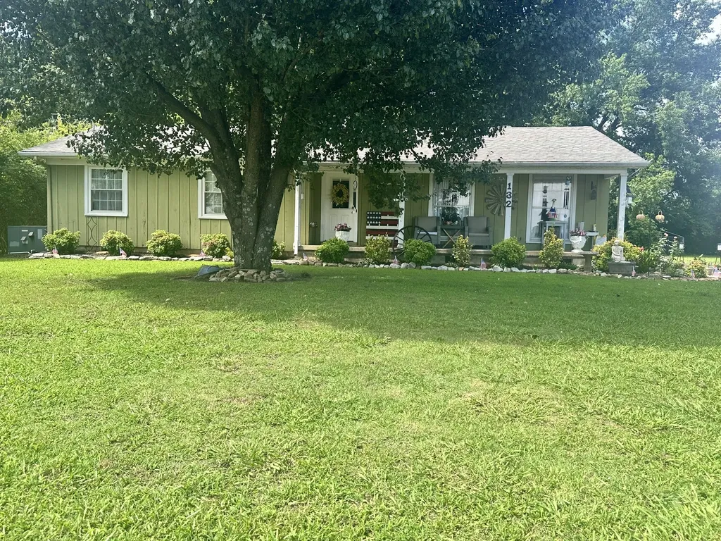 132 Jackson Street Lawrenceburg TN 38464