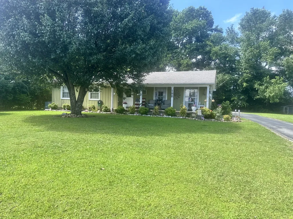 132 Jackson Street Lawrenceburg TN 38464