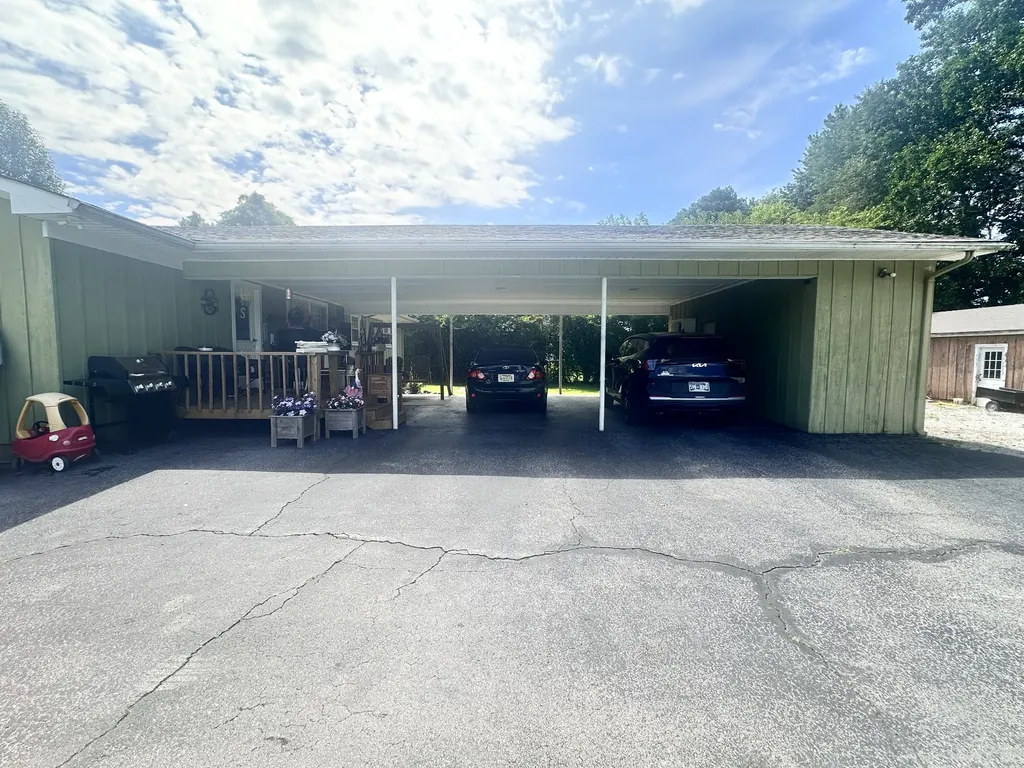 132 Jackson Street Lawrenceburg TN 38464
