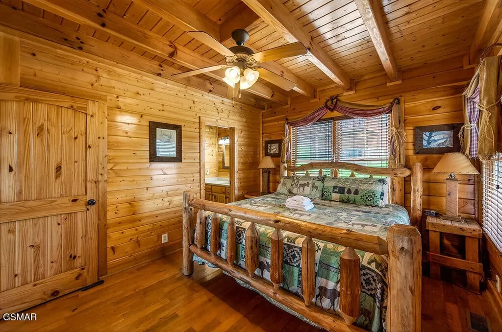 2214 Towering Hemlock Drive Sevierville TN 37876