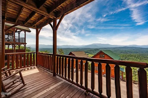 2214 Towering Hemlock Drive Sevierville TN 37876