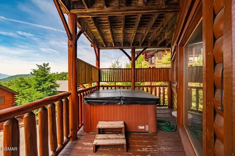 2214 Towering Hemlock Drive Sevierville TN 37876
