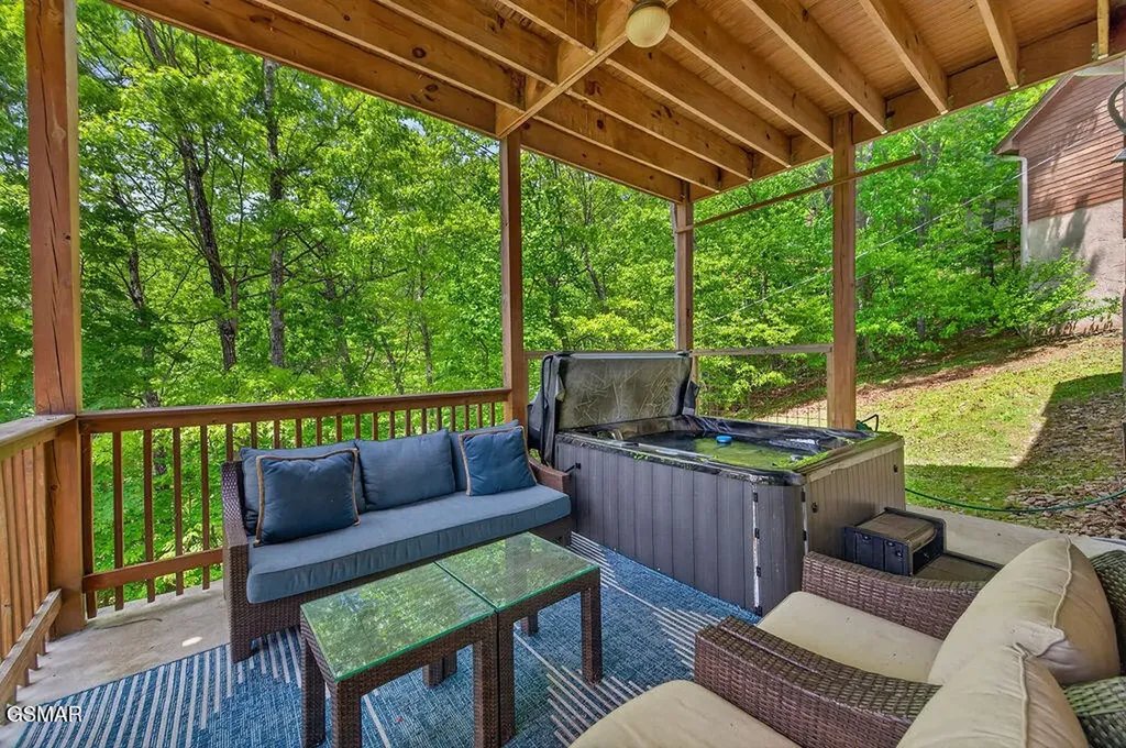 967 Scenic Trail Gatlinburg TN 37738