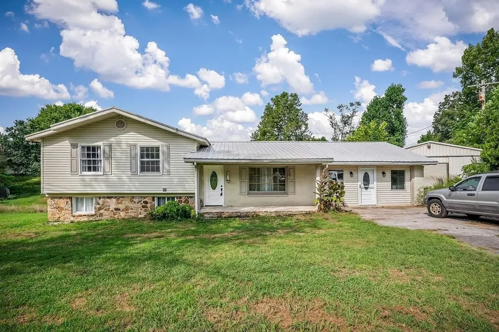 87 Camp Overton Road Rock Island TN 38581