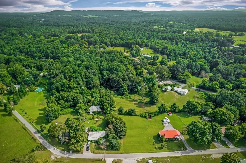 87 Camp Overton Road Rock Island TN 38581