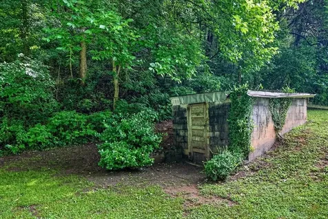 278 Aaron Pennington Lane Celina TN 38551