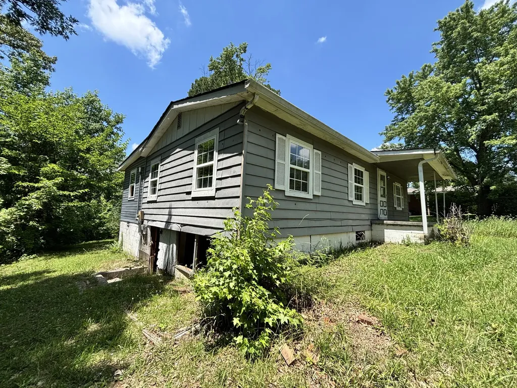 215 Mcclellan Avenue Cookeville TN 38501