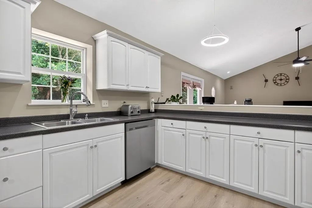 1344 Shepardsville Highway Granville TN 38564