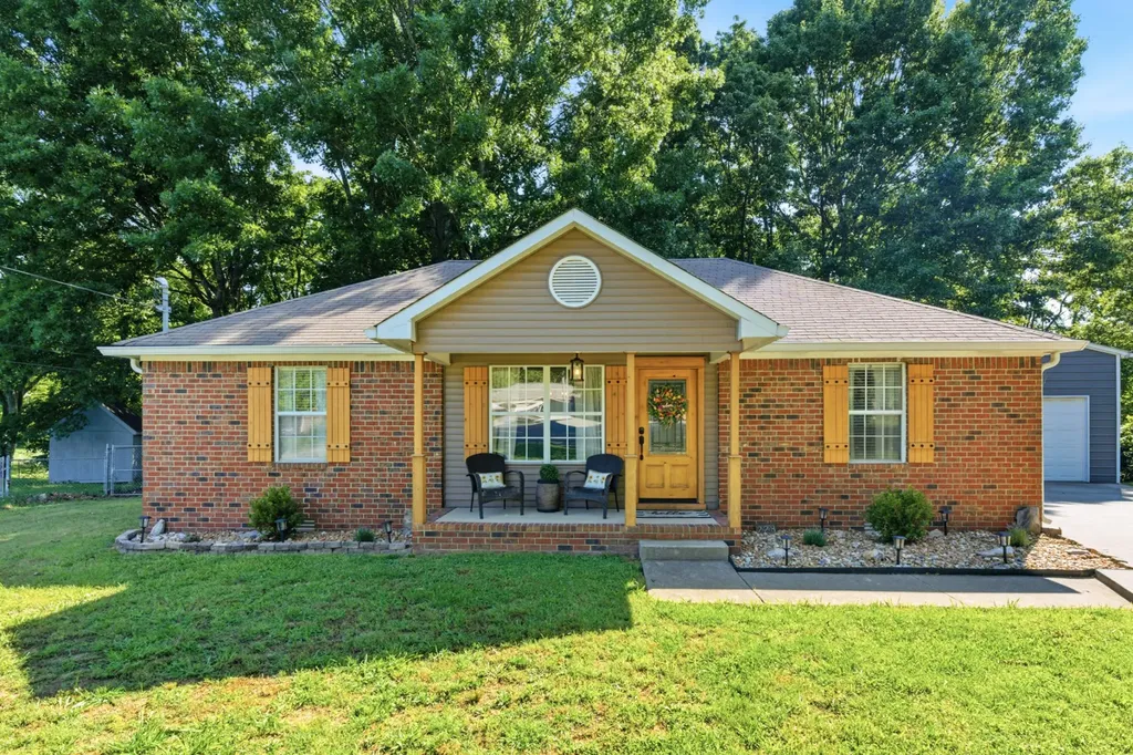 228 Clyde Avenue Smyrna TN 37167
