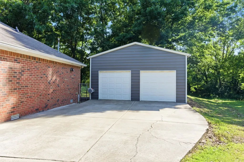 228 Clyde Avenue Smyrna TN 37167