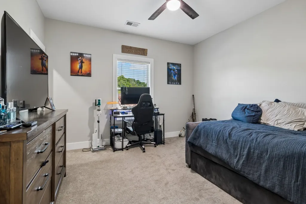 4353 New Harmony Road Hartsville TN 37074
