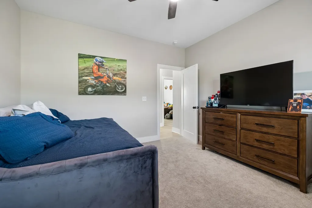 4353 New Harmony Road Hartsville TN 37074