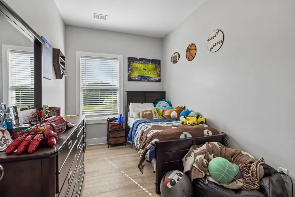4353 New Harmony Road Hartsville TN 37074