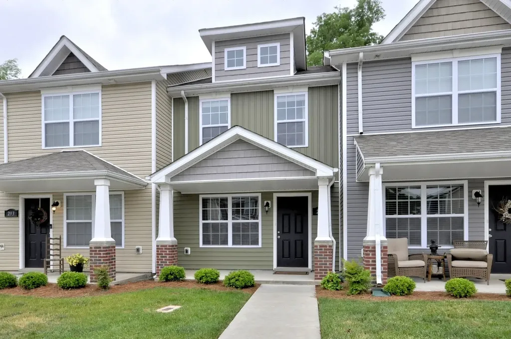 291 Alexander Boulevard Clarksville TN 37040
