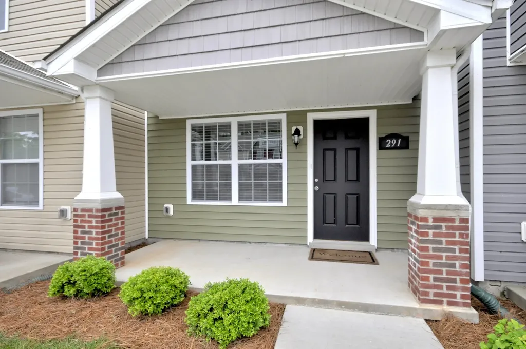 291 Alexander Boulevard Clarksville TN 37040