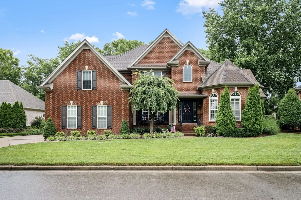 2247 Haddington Circle Murfreesboro TN 37130