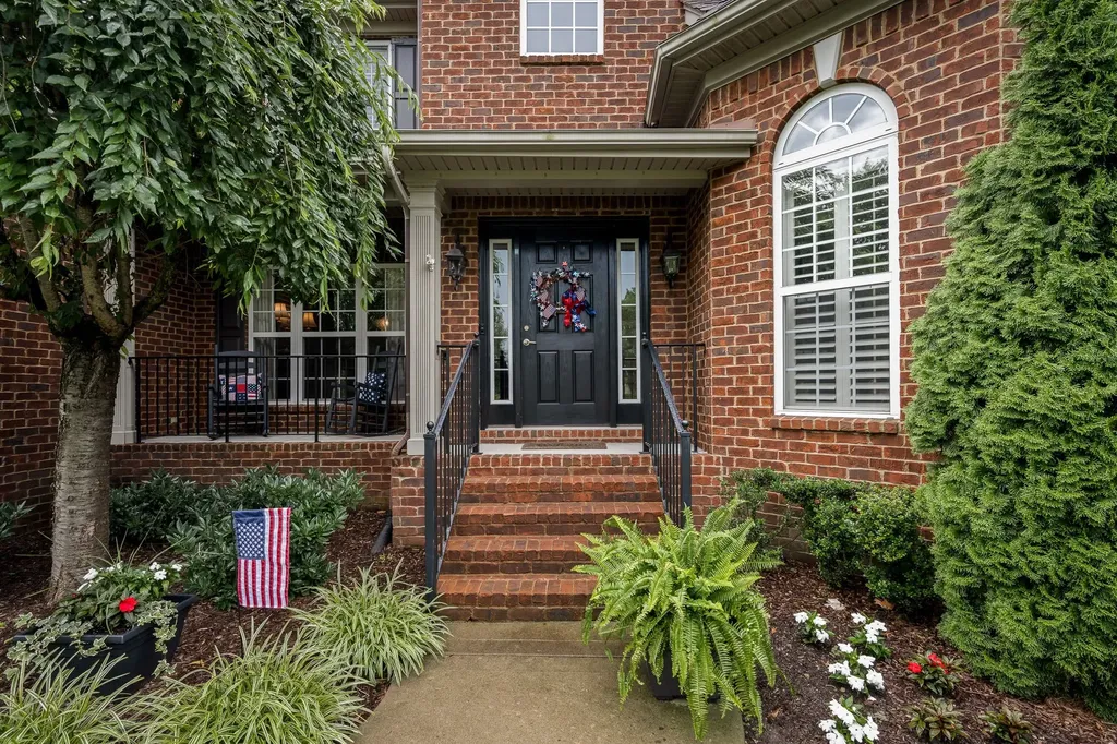 2247 Haddington Circle Murfreesboro TN 37130
