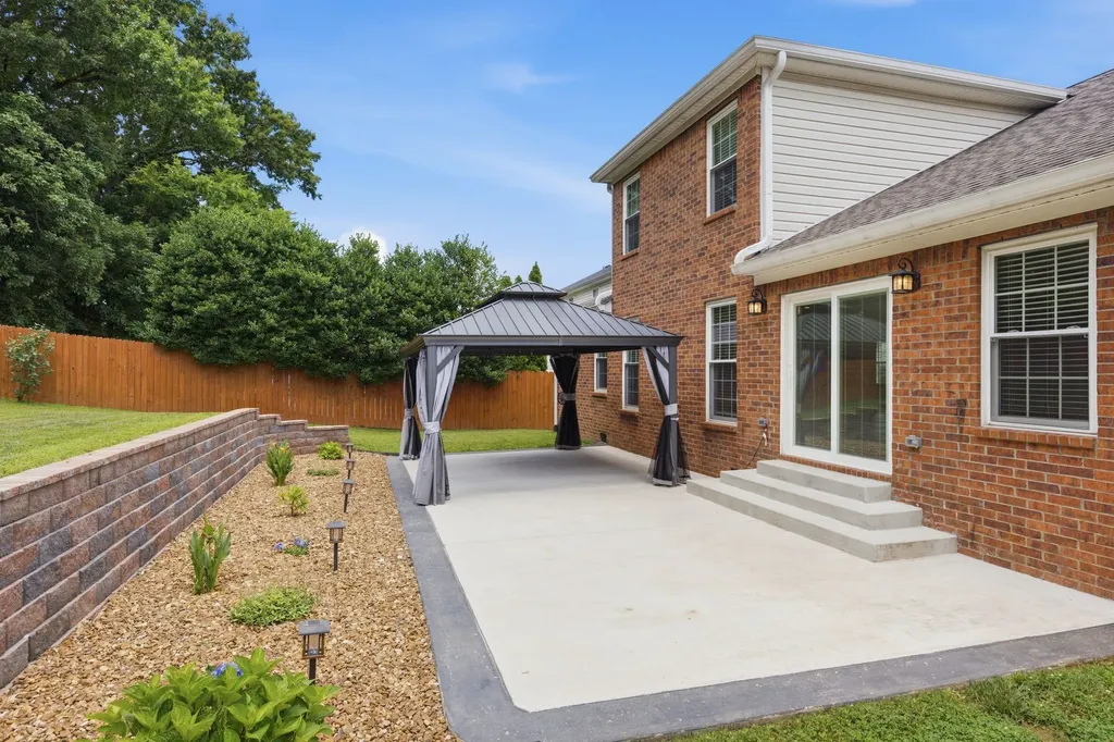 2979 Burtonwood Drive Spring Hill TN 37174