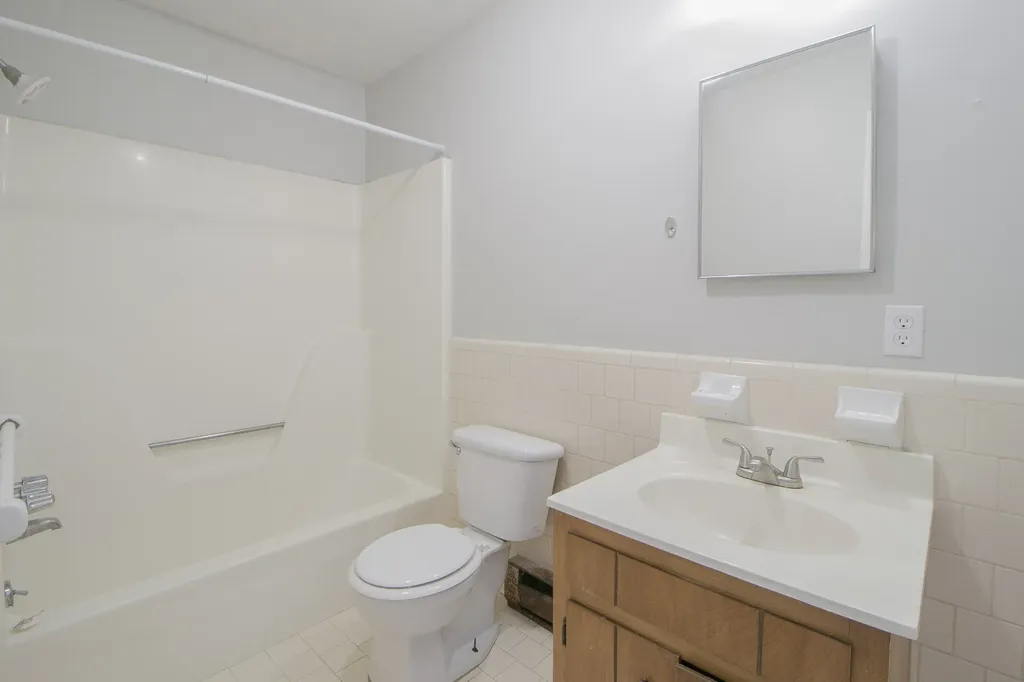 404 Thompsonville Lane #24 Oak Grove KY 42262