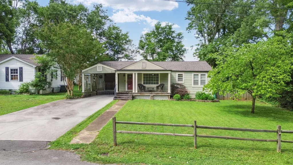 902 Sunset Avenue, NW Cleveland TN 37311
