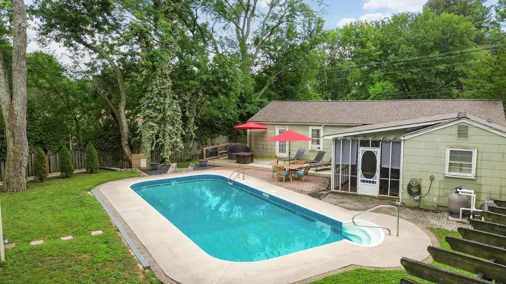902 Sunset Avenue, NW Cleveland TN 37311