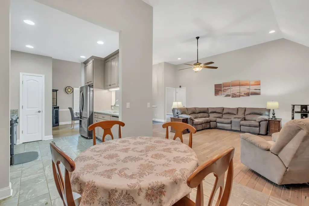 3006 Gracie Ann Drive Greenbrier TN 37073