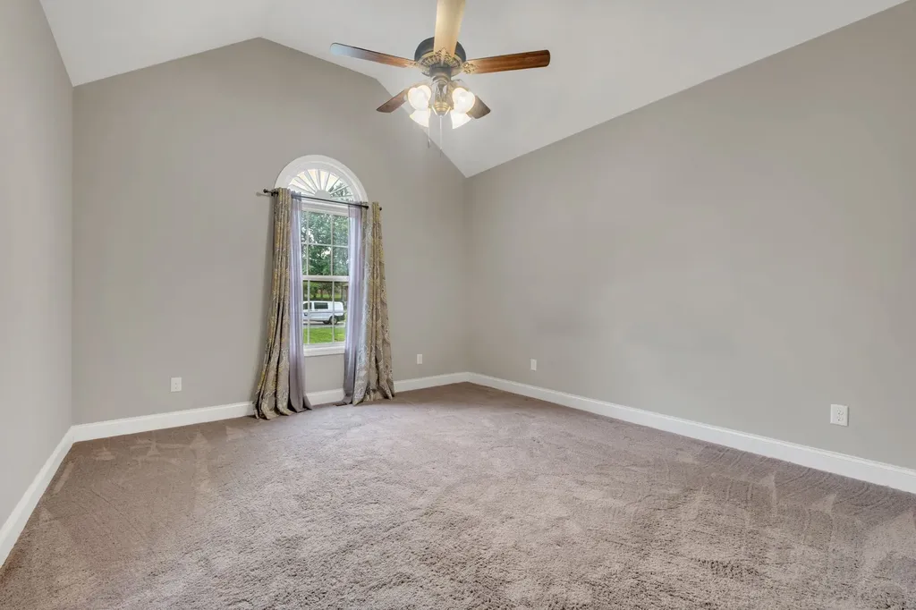 3006 Gracie Ann Drive Greenbrier TN 37073