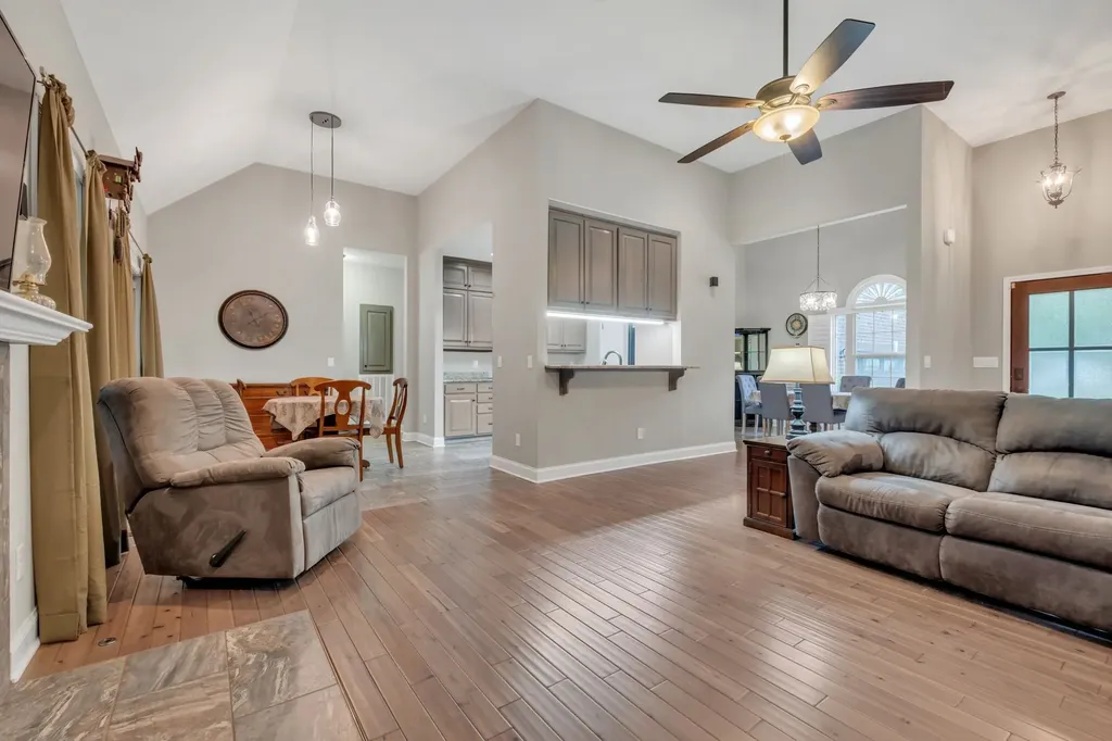 3006 Gracie Ann Drive Greenbrier TN 37073