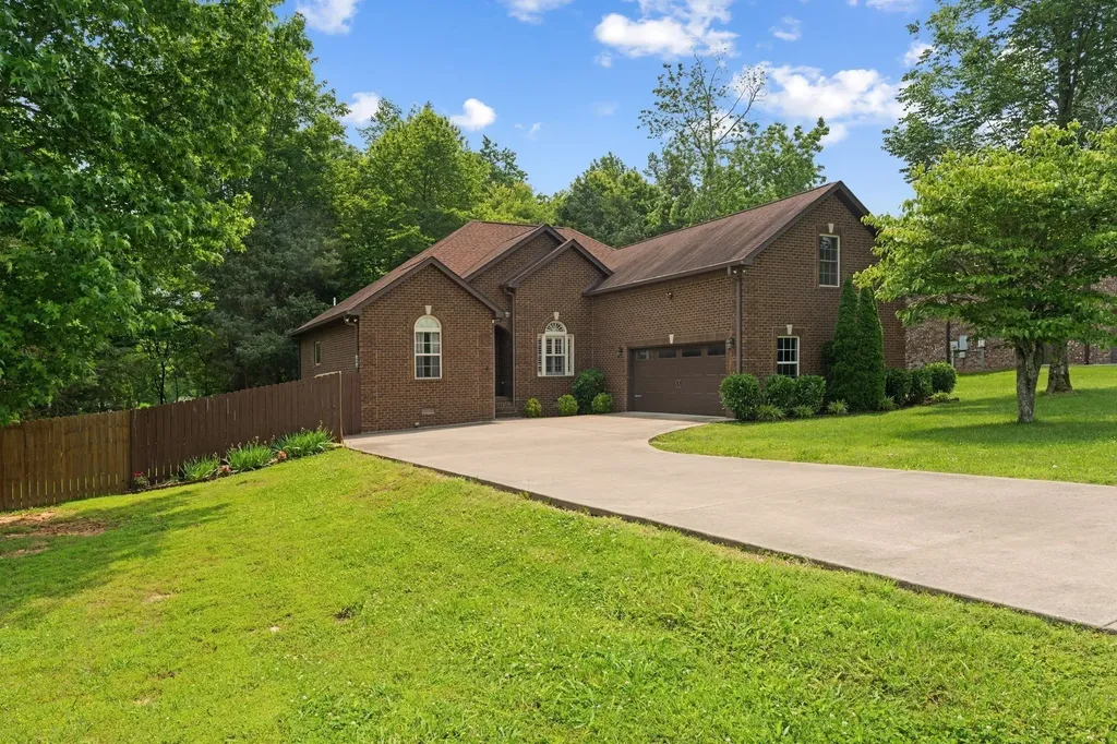 3006 Gracie Ann Drive Greenbrier TN 37073