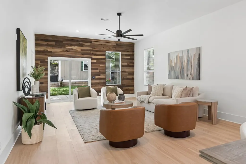 1003 Thomas Avenue Nashville TN 37216
