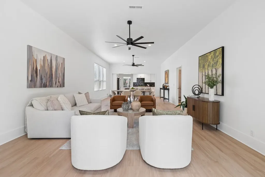 1003 Thomas Avenue Nashville TN 37216