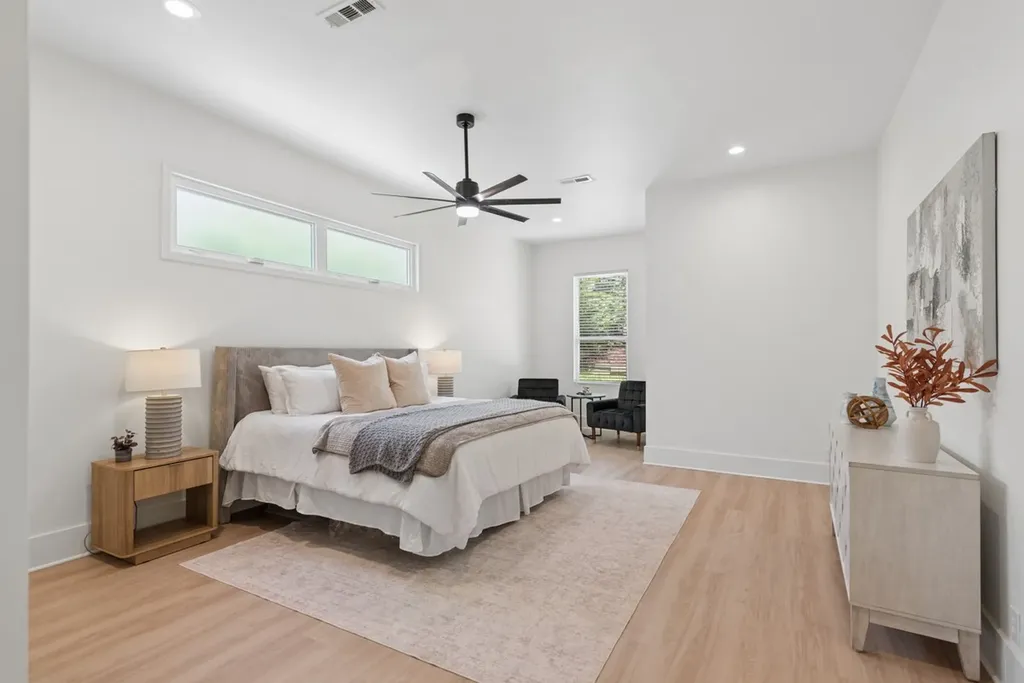 1003 Thomas Avenue Nashville TN 37216
