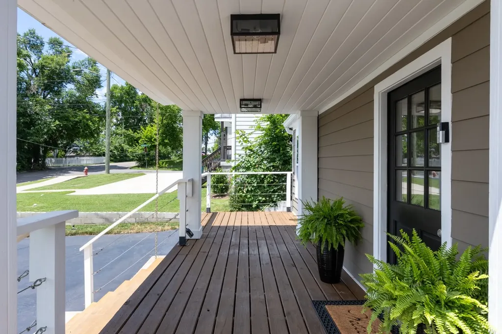1003 Thomas Avenue Nashville TN 37216