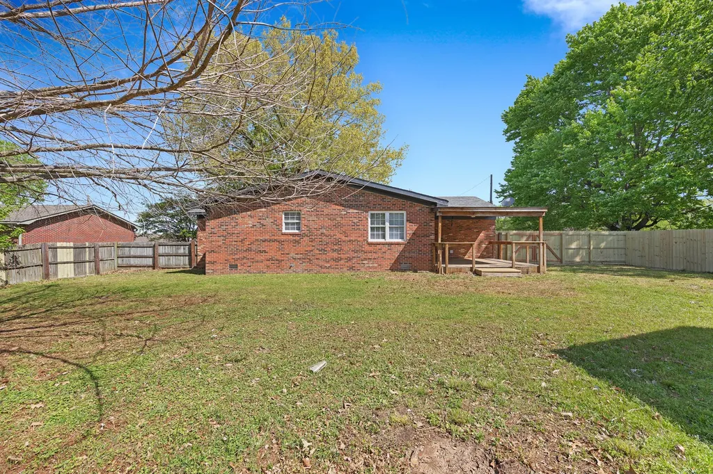 1303 Belle Meade Road Bells TN 38006