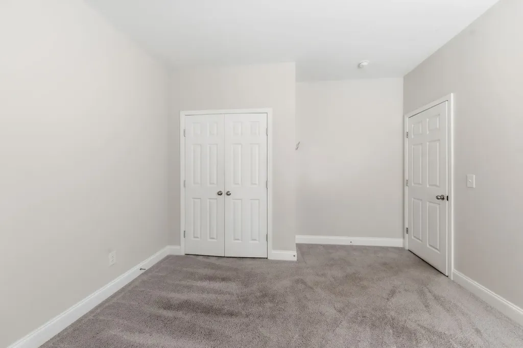 139 Crabourne Drive White House TN 37188